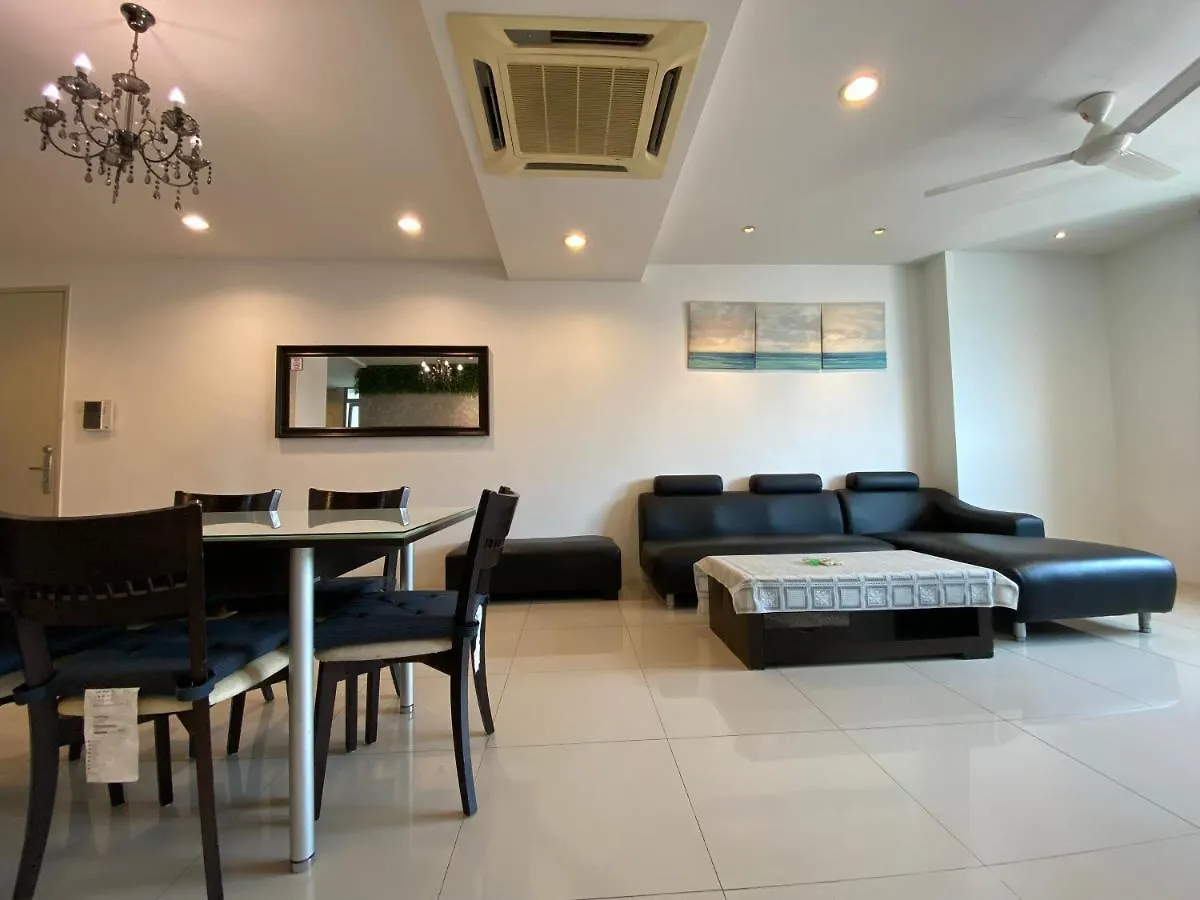 Spacious 3R,2R,Studio 5Min Walk To Time Square,Lalaport, Pool,Gym,Wifi Lägenhet Kuala Lumpur